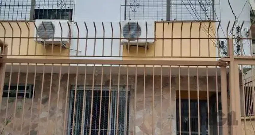 Apartamento térreo de um quarto no bairro santana em porto alegre