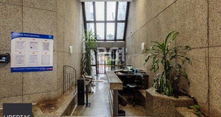 Predio para Venda - 1024m², 0 dormitórios, 9 vagas - São João
