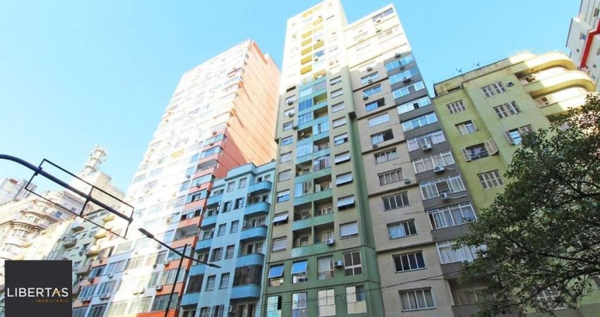 Excelente apartamento de 1 (um) quarto no bairro Centro, da cidade de Porto Alegre , na Av. Borges de Medeiros, 652 . Apartamento amplo e muito bem localizado, em localização nobre na Av. Borges d