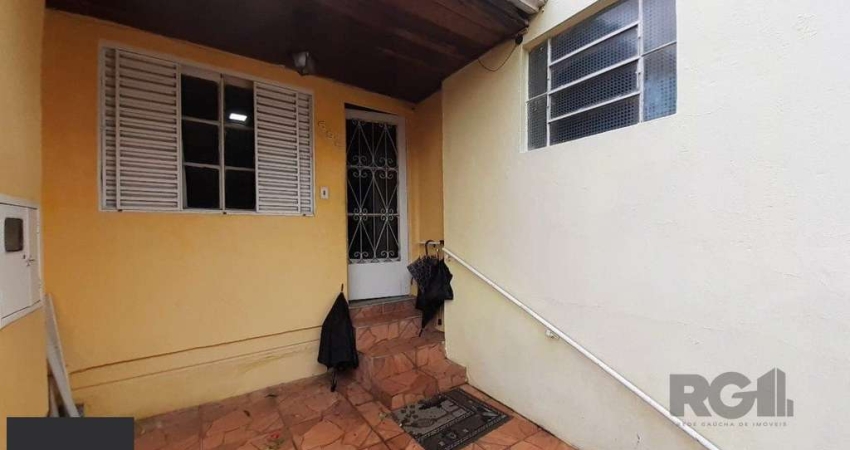 Casa com 2 quartos à venda na Rua Terezinha Turcato, 595, Costa e Silva, Porto Alegre