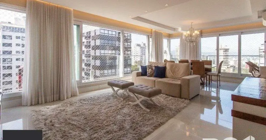 Belíssimo apartamento todo decorado por arquiteto. Apartamento com 170 m2, 3 suítes, sendo 1 suíte máster no bairro Petrópolis.