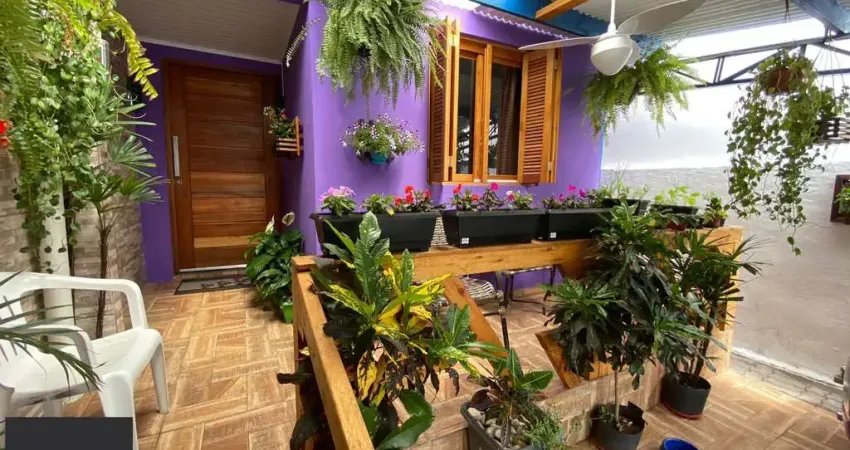 Casa com 3 quartos à venda na Rua Dorival Leivas, 360, Hípica, Porto Alegre