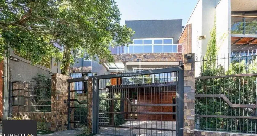 Casa com 3 quartos à venda na Rua Caeté, 545, Vila Assunção, Porto Alegre