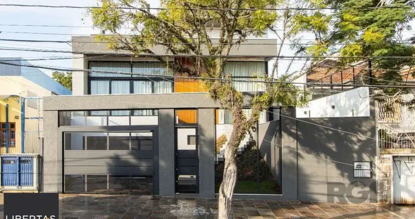 Casa com 3 quartos à venda na Rua Nunes, 467, Medianeira, Porto Alegre