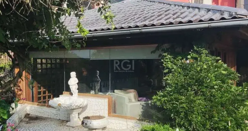 Casa para Venda - 1000m², 4 dormitórios, sendo 2 suites, Espirito Santo