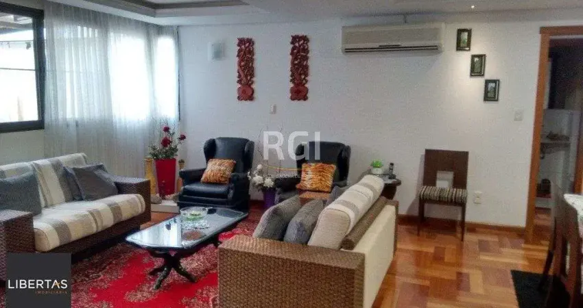 Apartamento para Venda - 238.12m², 3 dormitórios, sendo 1 suites, 3 vagas - Menino Deus