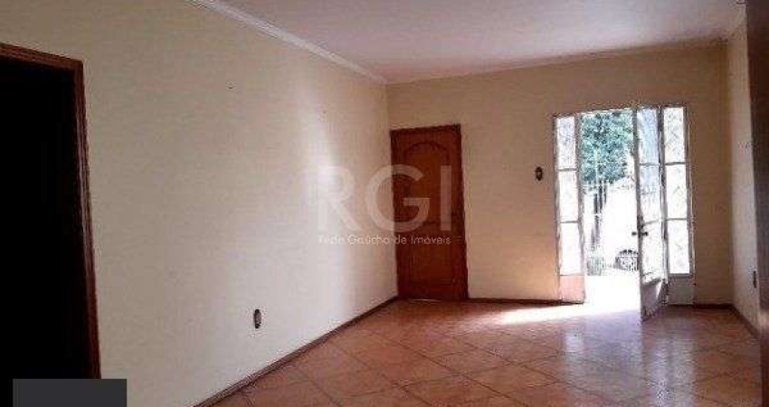 Terreno para Venda - 228m², 3 dormitórios, sendo 1 suites, 2 vagas - Menino Deus