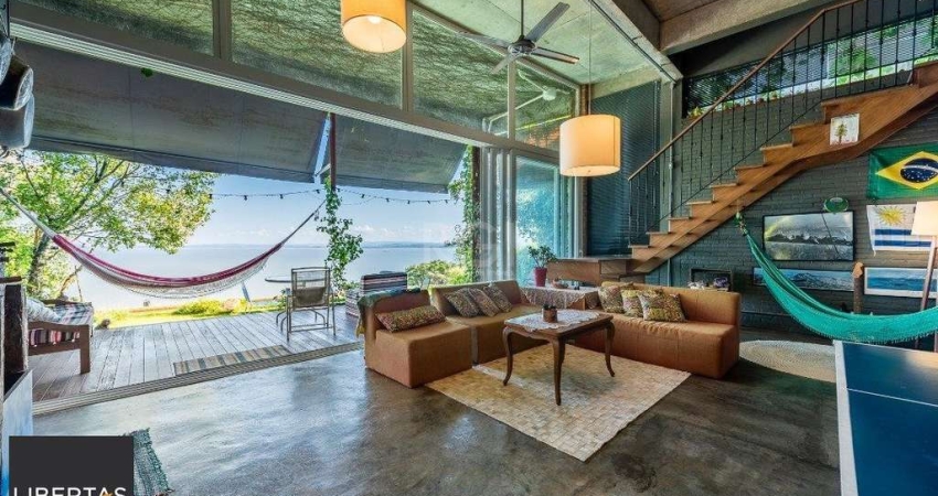 Casa para Venda - 300m², 3 dormitórios, sendo 3 suites, 2 vagas - Sétimo Céu