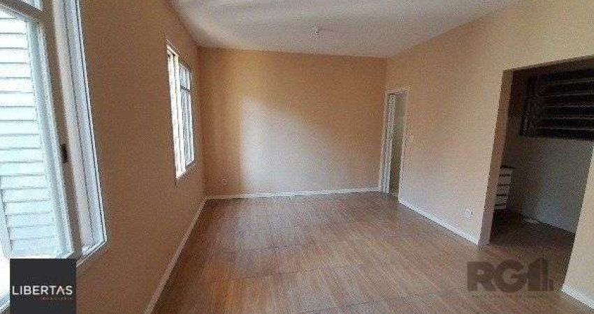 Vende-se belo Studio reformado próximo a Santa Casa, sol da manhã em andar alto - 31m² - Centro Histórico