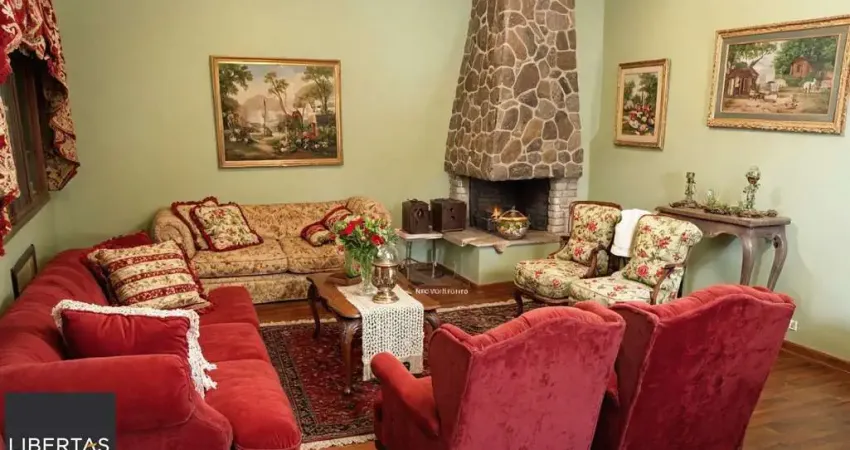 Casa à venda – 3 quartos, 1 suíte, 5 vagas – Chácara das Pedras