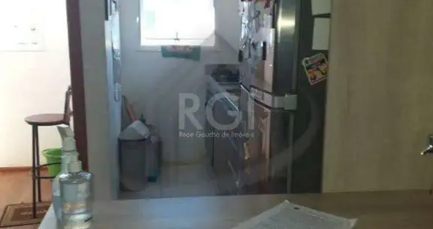 Sobrado para Venda - 75m², 2 dormitórios, 1 vaga - Aberta dos Morros