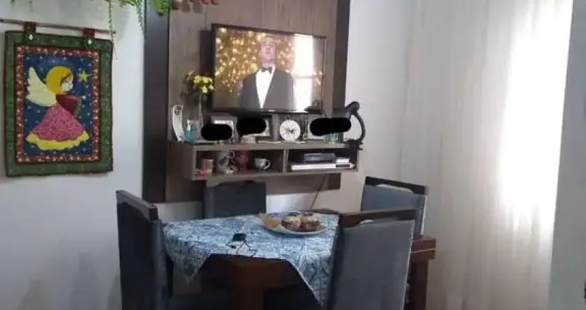 Apartamento dois dormitórios, reformado