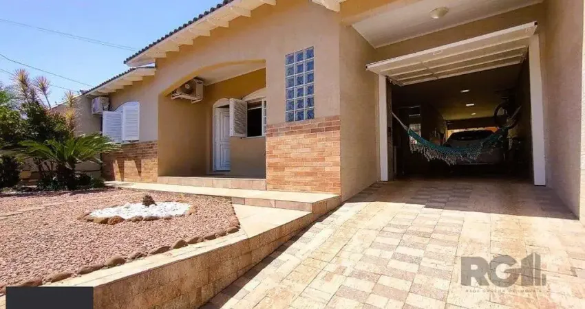 Casa com 3 quartos à venda na Rua São Vicente de Paula, 135, Vila Cachoeirinha, Cachoeirinha