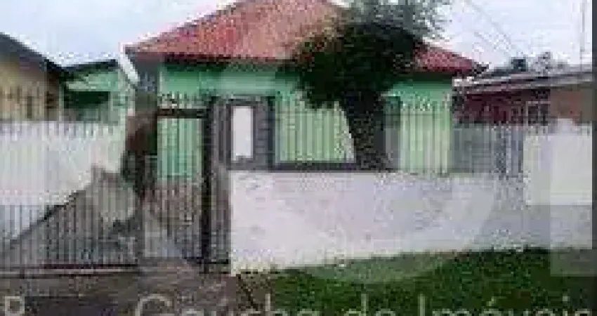 Casa para Venda - 100m², 3 dormitórios, 1 vaga - Mathias Velho