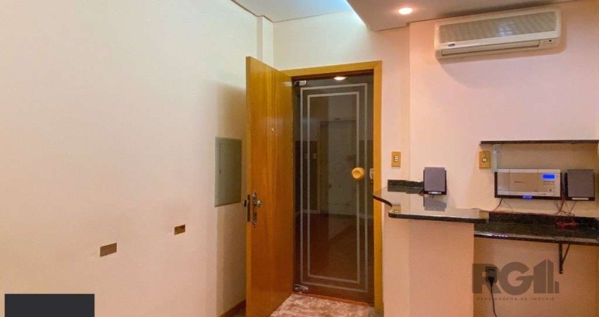 APARTAMENTO DE FRENTE  PRONTO PARA USO - CENTRO HISTÓRICO