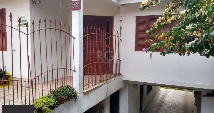 Casa para Venda - 189.52m², 3 dormitórios, sendo 1 suites, 2 vagas - Aparecida