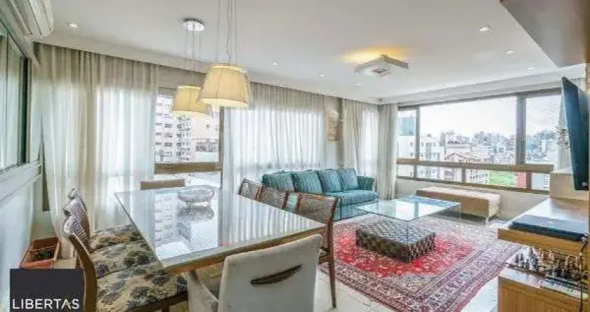 Vende-se apartamento com 3 suítes, 3 vagas e 136 m² - Petrópolis
