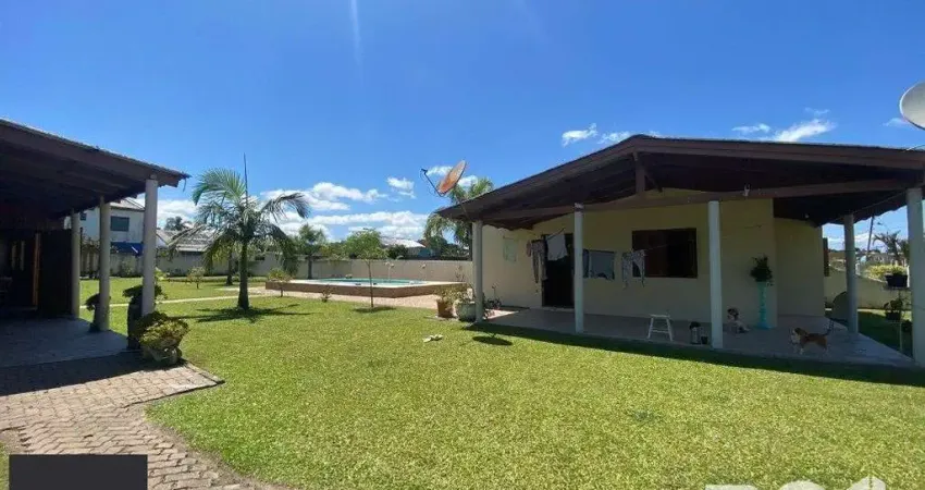 Chácara / sítio com 2 quartos à venda na Rua Oito Mil e Quinze, 99, Lageado, Porto Alegre