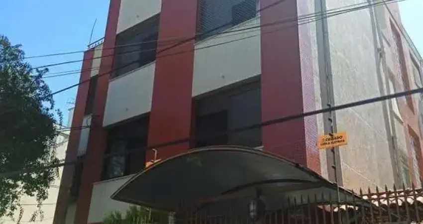 Ótimo apartamento à venda no bairro Menino Deus, em Porto Alegre.