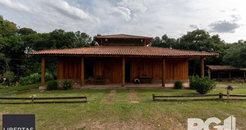 Chácara / sítio com 4 quartos à venda na Avenida Edgar Pires de Castro, 6170, Chapéu do Sol, Porto Alegre