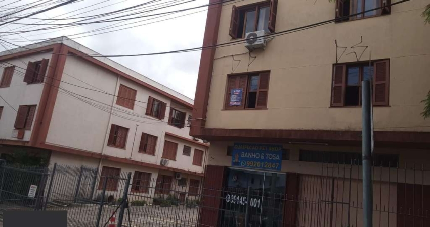 Apartamento três dormitórios,  - Bairro Medianeira