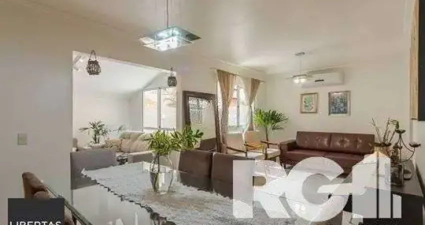 Casa de Condomínio em Ecoville