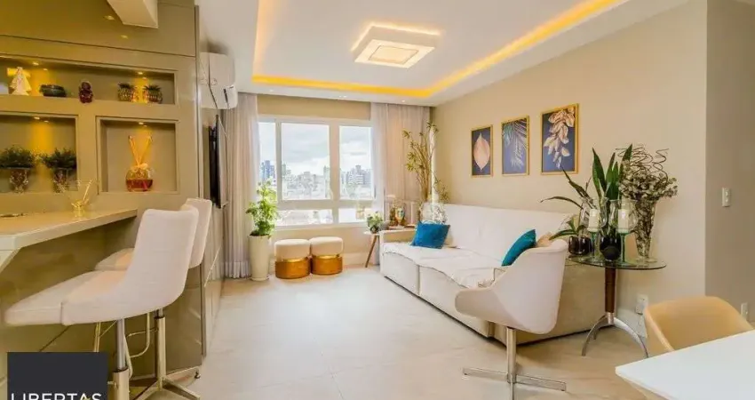 Apartamento decorado com 3 dorms, suíte e 2 vagas no Petrópolis