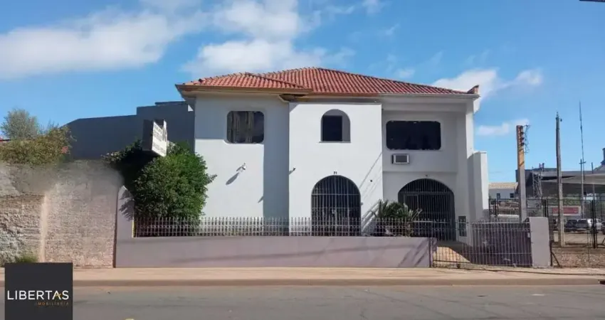 Casa com 3 quartos à venda na Rua Conde de Porto Alegre, 71, Floresta, Porto Alegre