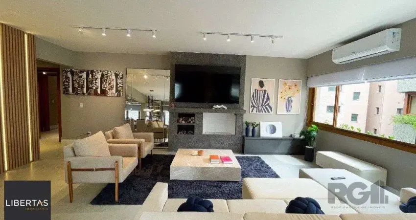 Vende-se luxuoso apartamento 3 quartos com suíte, 2 vagas, com churrasqueira e hidro - 148m² -  Petrópolis