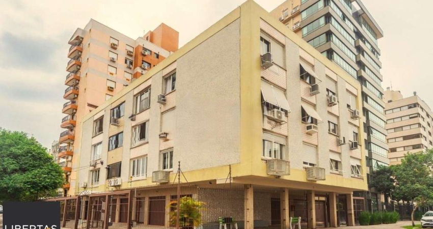 Apartamento de 3 quartos 1 vaga de garagem no bairro Menino Deus em Porto Alegre