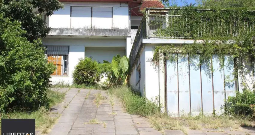 Imponente casa na Vila Assunção