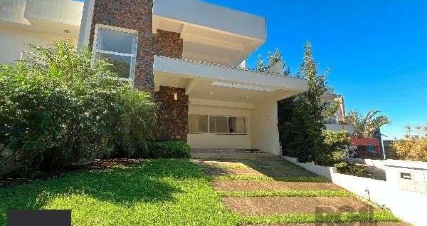 Casa Condominio em Porto Alegre, no bairro Hípica, com 3 dormitório(s), e 3 banheiros, à venda.