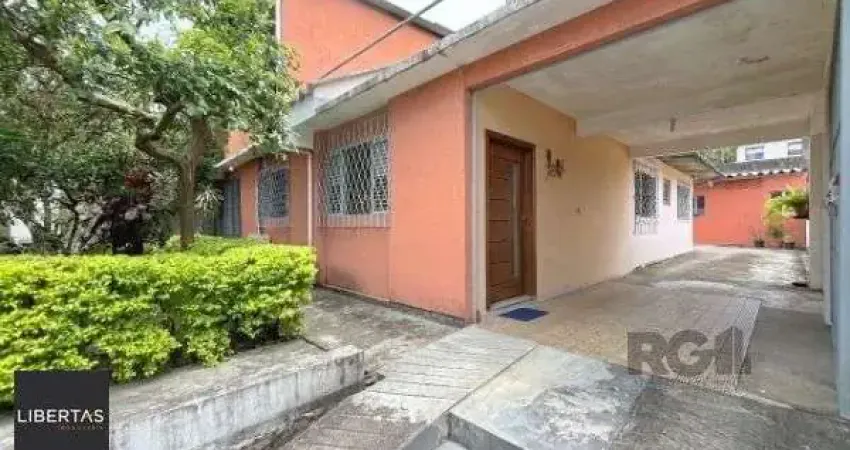 Casa para Venda - 177.5m², 3 dormitórios, 3 vagas - Cavalhada
