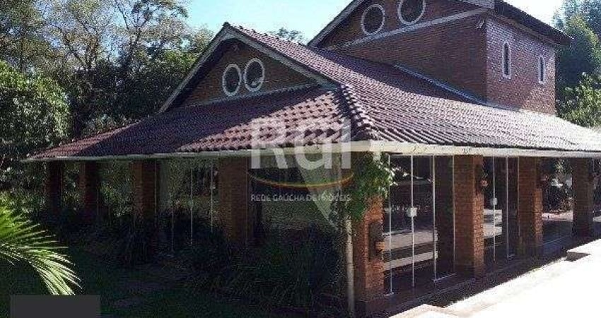 Sítio para Venda - 364m², 3 dormitórios, sendo 1 suites, 2 vagas - São Caetano