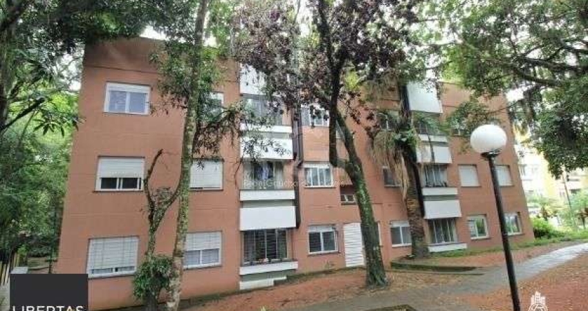 Apartamento em Porto Alegre, no bairro Guarujá, com 3 dormitório(s), e 3 banheiros, à venda.