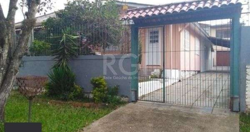 Casa para Venda - 98m², 2 dormitórios, 3 vagas - Espirito Santo