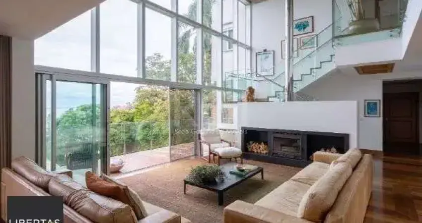 Casa para Venda - 463.7m², 4 dormitórios, sendo 4 suites, 4 vagas - Vila Conceição