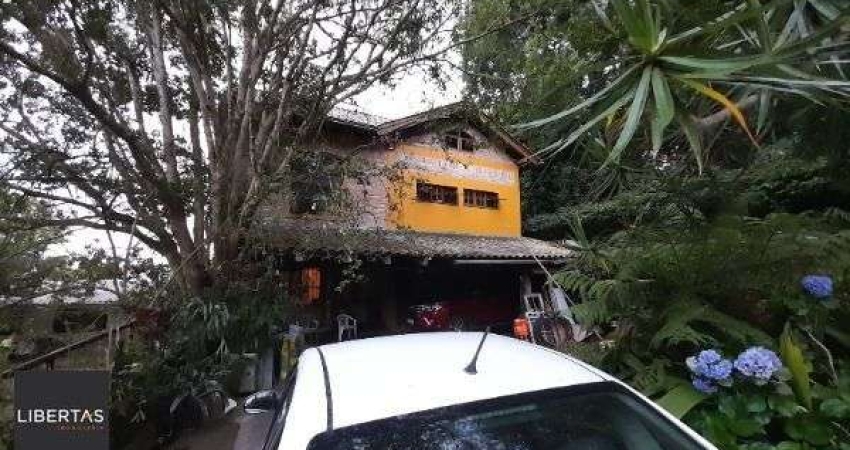 Casa em Porto Alegre, no bairro Vila Conceição, com 1 dormitório(s), e 1 banheiros, à venda.