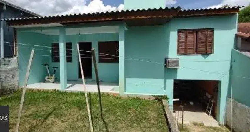 Casa em Porto Alegre, no bairro Campo Novo, com 2 dormitório(s), e 2 banheiros, à venda.