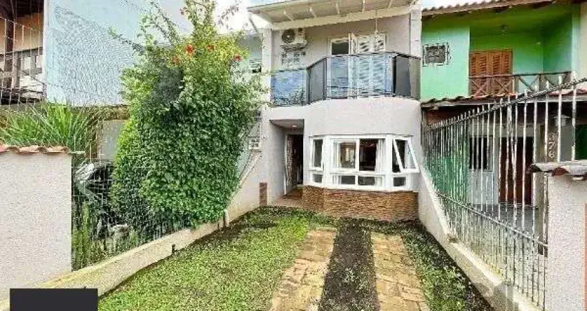 Casa em Porto Alegre, no bairro Hípica, com 2 dormitório(s), e 2 banheiros, à venda.