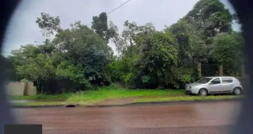 Area em Porto Alegre, no bairro Vila Nova, à venda.