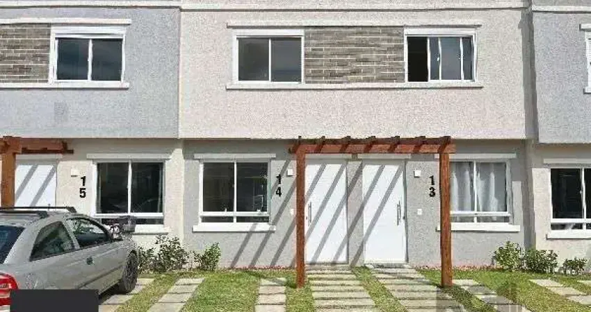 Casa em Porto Alegre, no bairro Vila Nova, com 2 dormitório(s), e 2 banheiros, à venda.