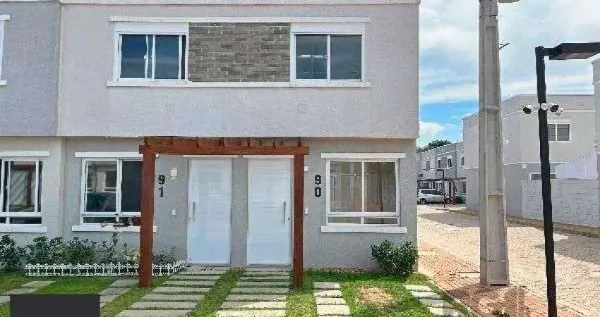 Casa em Porto Alegre, no bairro Vila Nova, com 2 dormitório(s), e 2 banheiros, à venda.
