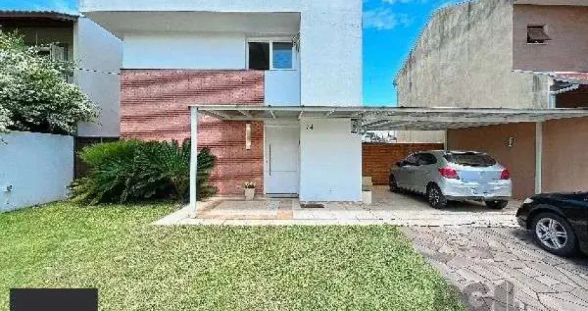 Casa em Porto Alegre, no bairro Hípica, com 3 dormitório(s), e 3 banheiros, à venda.