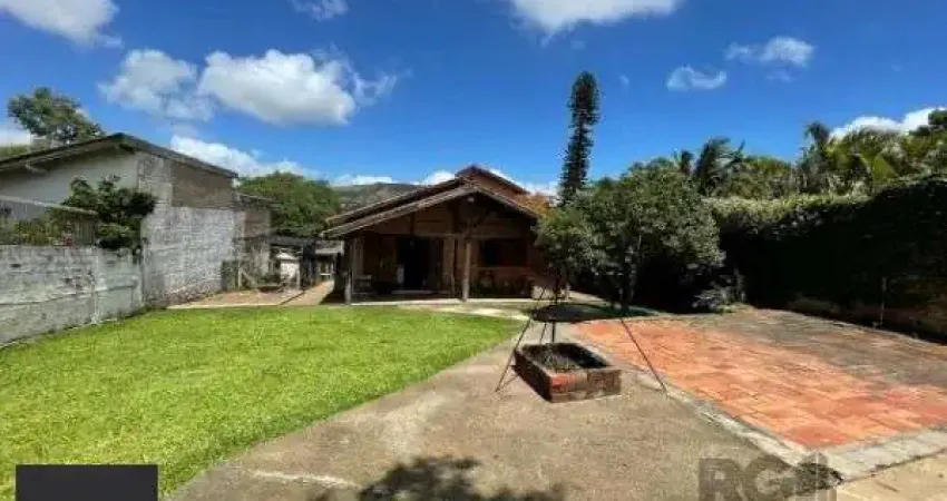Casa com 2 quartos à venda na Estrada Júlio Antônio Pereira, 75, Hípica, Porto Alegre