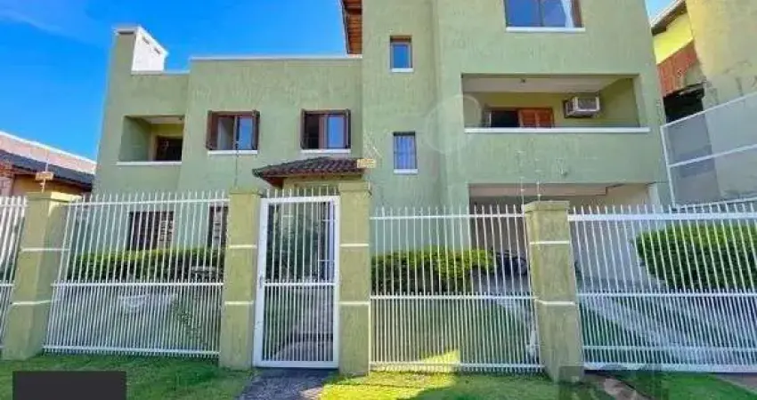 Casa com 4 quartos à venda na Rua Afonso Arinos, 405, Camaquã, Porto Alegre