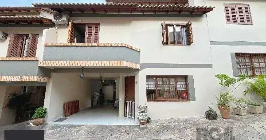 Casa de Condomínio em Espírito Santo