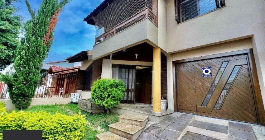 Casa semi-mobiliada com 3 suítes e amplo salão de festas no Cristo Redentor