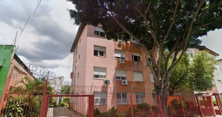 Apartamento com 02 quartos no Bairro Jardim do Salso