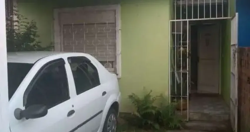 Casa para Venda - 60m², 2 dormitórios, 1 vaga - Vila Nova